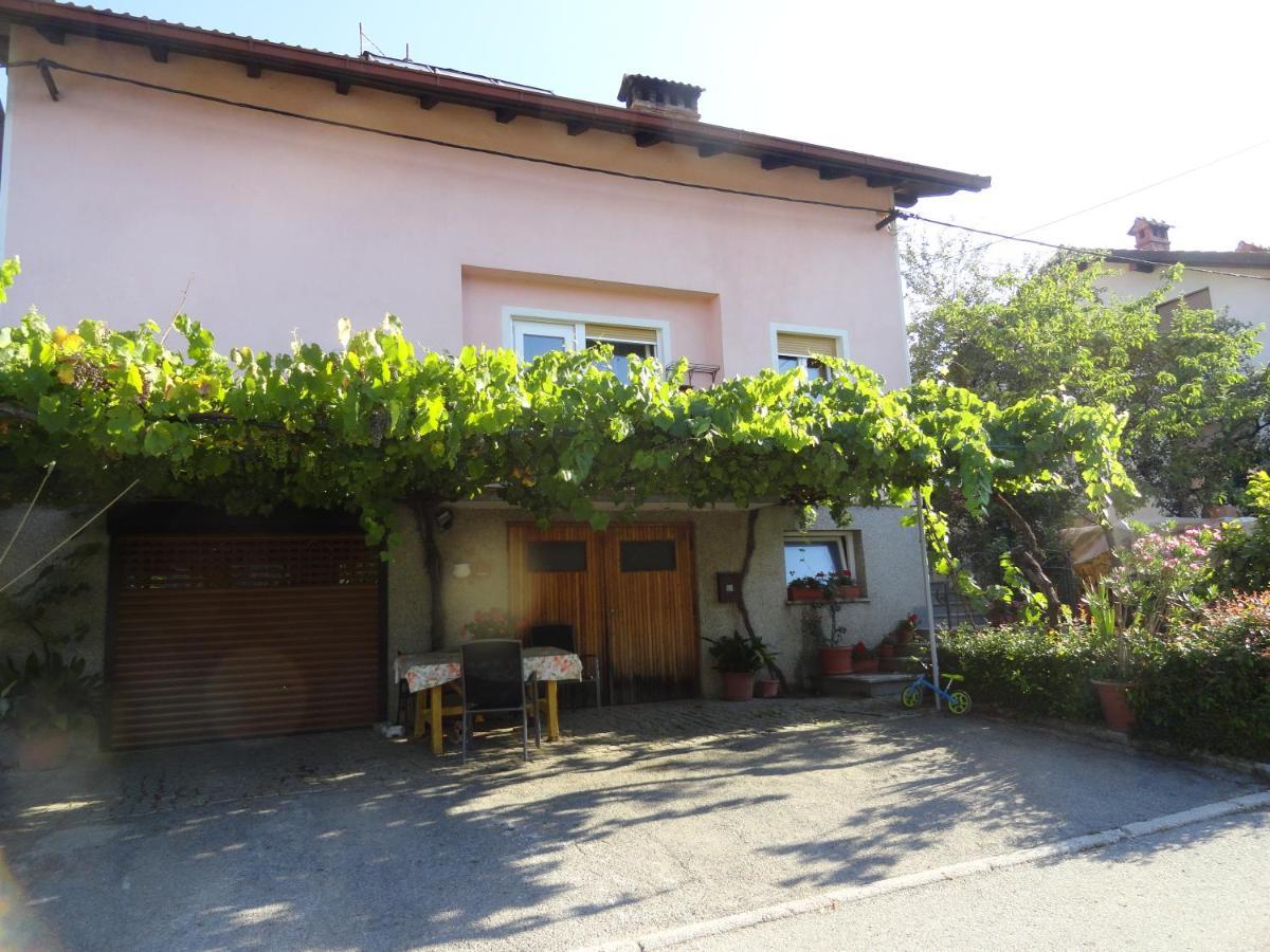 App Karolina Apartment Толмин Екстериор снимка