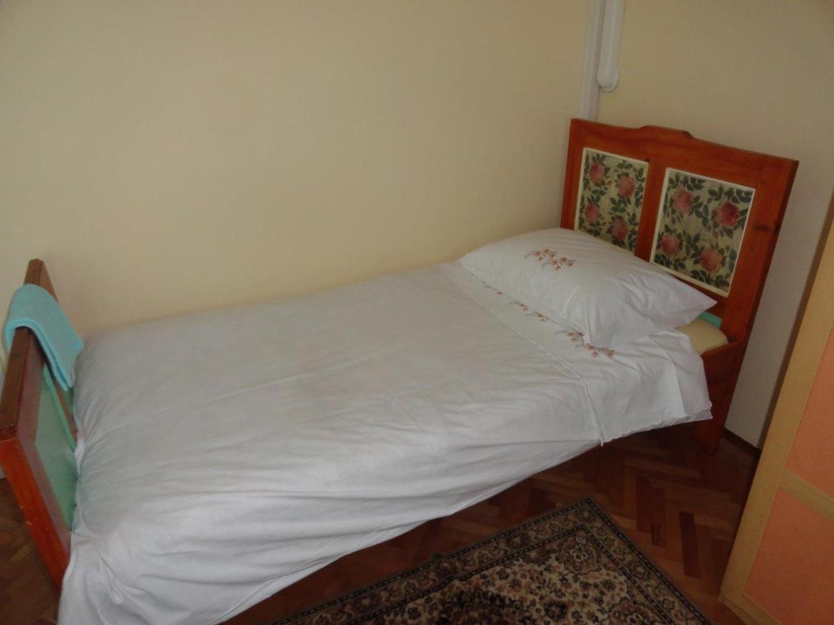 App Karolina Apartment Толмин Екстериор снимка