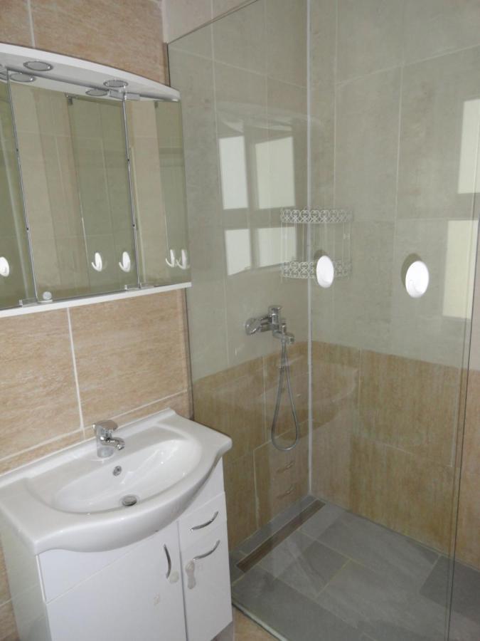 App Karolina Apartment Толмин Екстериор снимка